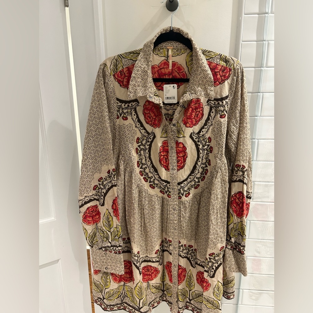Freepeople cotton shirt dress in size medium. Color is tea combo/ivory.